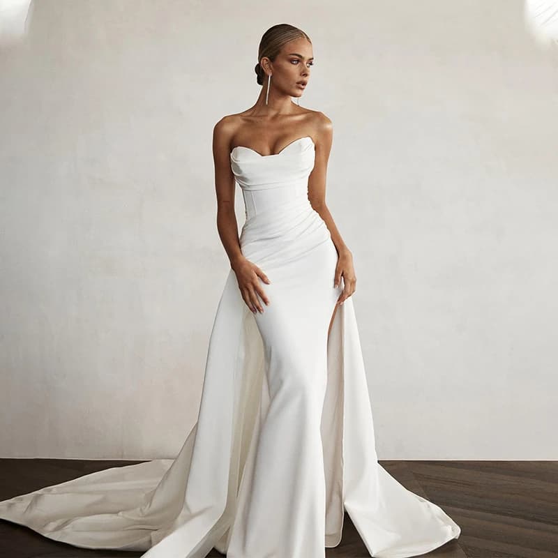 Modern Mermaid Front Slit Bridal Gowns Sweep Train