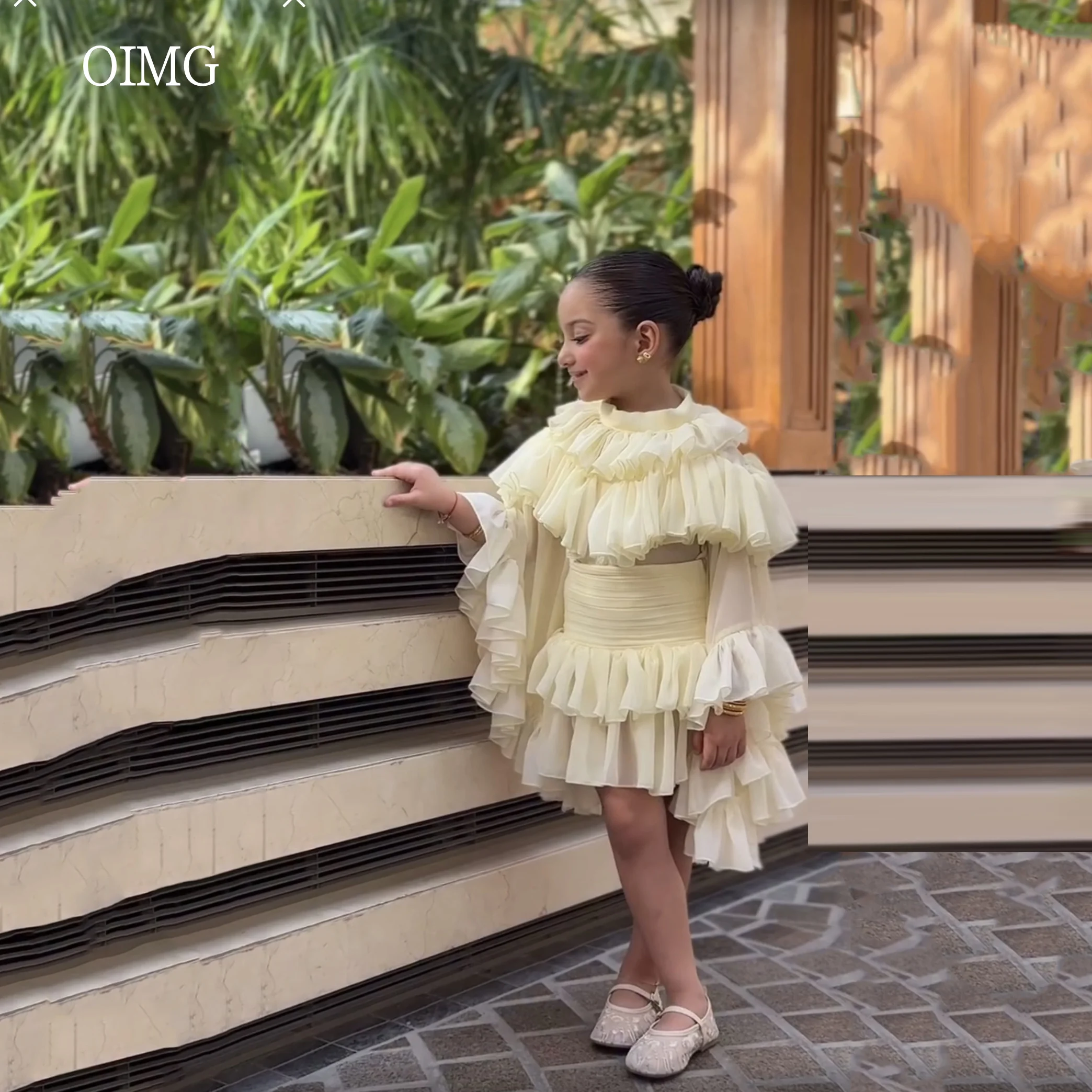 OIMG Light Yellow A Line Flower Girl Dresses High Neck Pleated Wedding Party Dress Knee Length Birthday Dress Customized